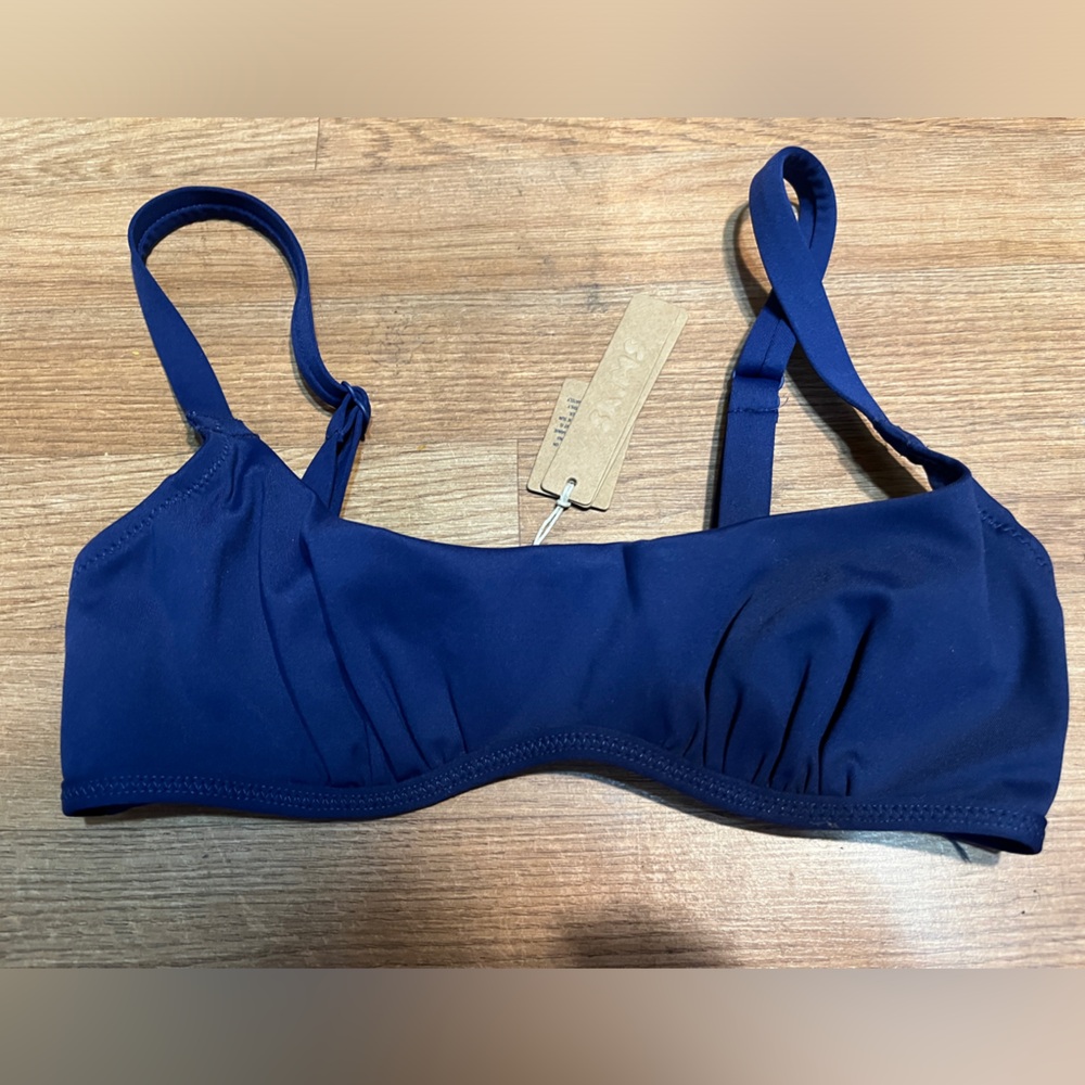 NWT skims sculpting swim top